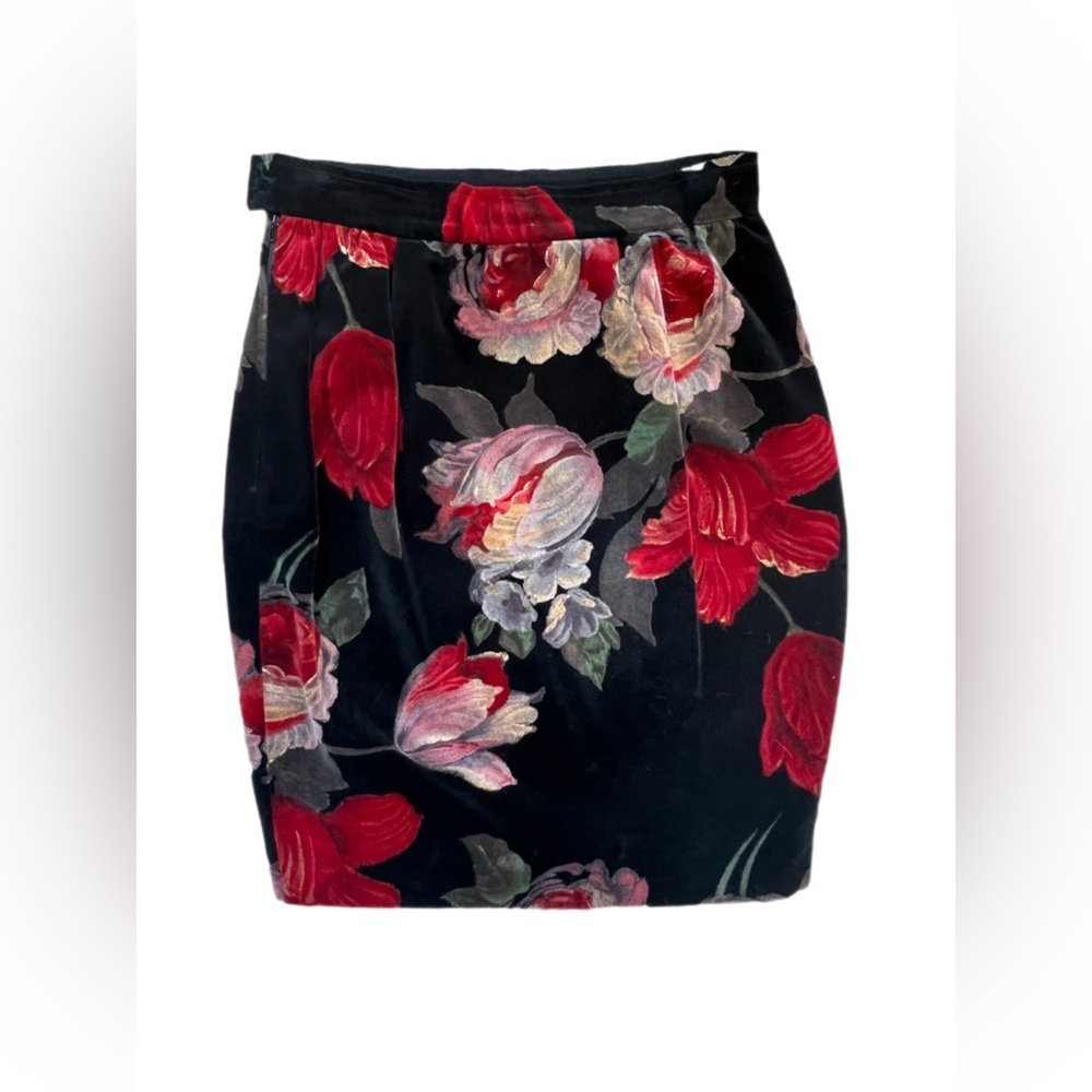 Vintage Ungaro Parallele Paris Rose Print Velvet Mini Skirt Made In Italy Size 6